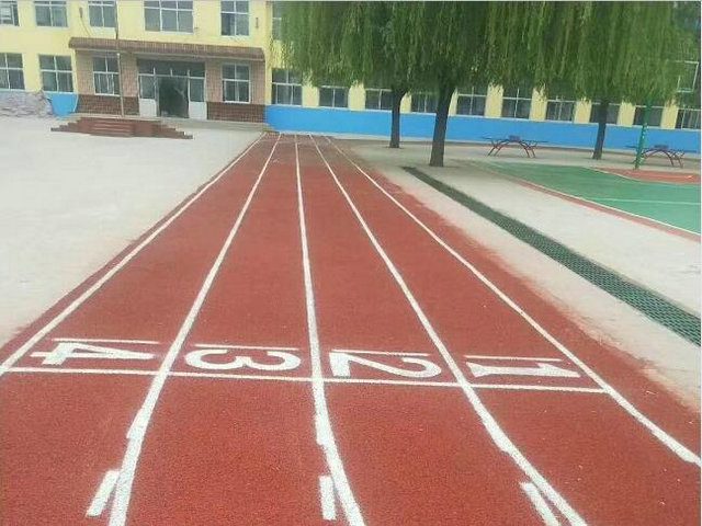 塑胶跑道
