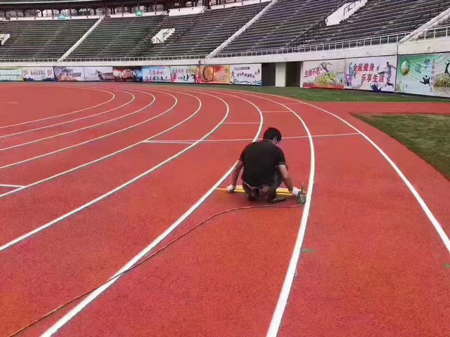 塑胶跑道施工